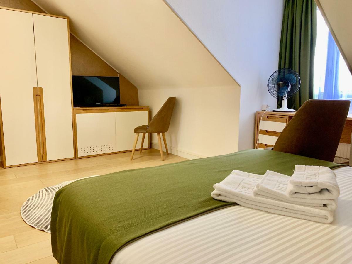 Hotel Adore Romanel-sur-Morges Bagian luar foto
